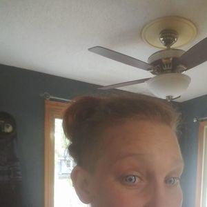 Meet your Posher, Keri-ann